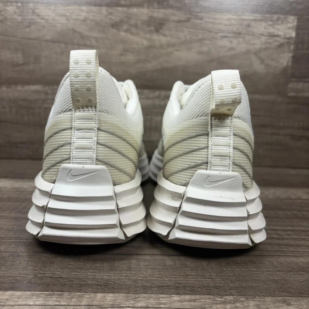 Nike Lunar Roam Phantom Tan White Womens US Size 6 DV2440-100 Running Shoes